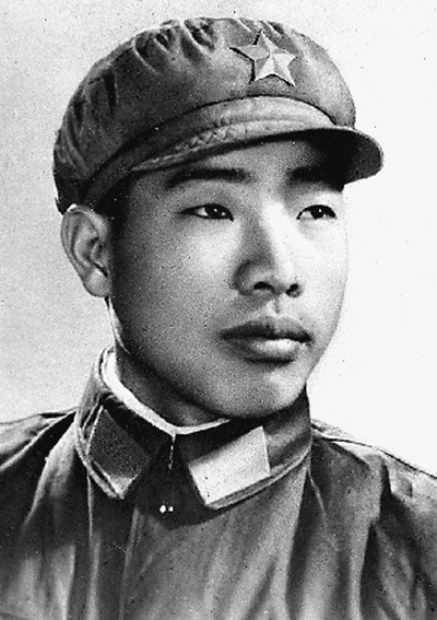 王杰:共产主义先锋战士--中国年鉴网