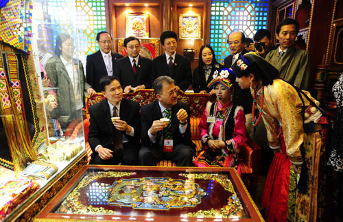 四川举办国际文化旅游节 展示灾区新貌--中华人民共和国年鉴