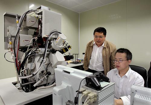 我国第一款自主知识产权相变存储器芯片研制成功--中国年鉴