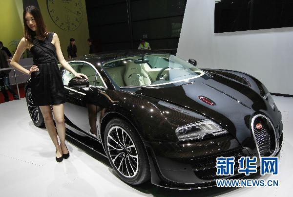 豪车遭抢购 不贵不买成中国车主新名片?--国家史册
