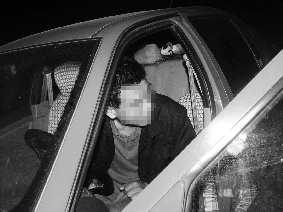 醉驾入刑首日临沂沂水一男子醉驾冲入沟内--中华人民共和国年鉴