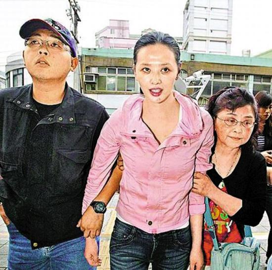 萧淑慎因吸毒再次坐牢 自叹“我怎么那么贱”--中国年鉴