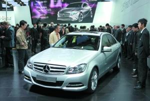 更新2000余部件 改款奔驰C级即将国产--中国年鉴社
