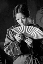 《雪花秘扇》凄美剧照 全智贤:这个女友不再野蛮--中国年鉴社
