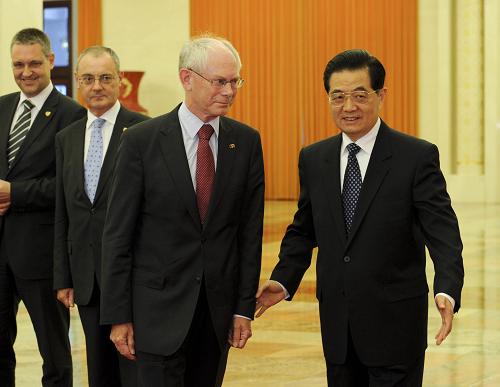 胡锦涛与欧洲理事会主席范龙佩会谈--国家年鉴