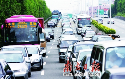 省财厅建议广州回购华南快速--中国年鉴