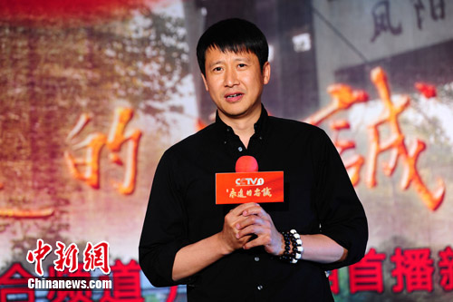 张国强忆亡父:他生病的时候,还是很心疼钱(图)--中国年鉴网
