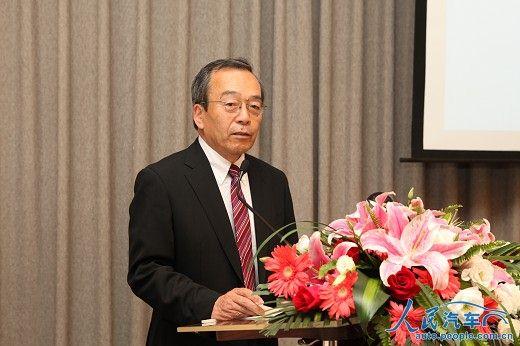 丰田副社长:插电式普锐斯比沃蓝达成本更低--国家年鉴