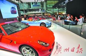 深港澳国际车展在会展中心开幕 将持续至7日--中国年鉴网