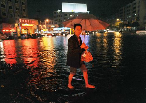 强降雨袭击景德镇--国家史册