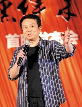 黄建新谢《建党伟业》演员 保守估计票房五六亿--国家年鉴
