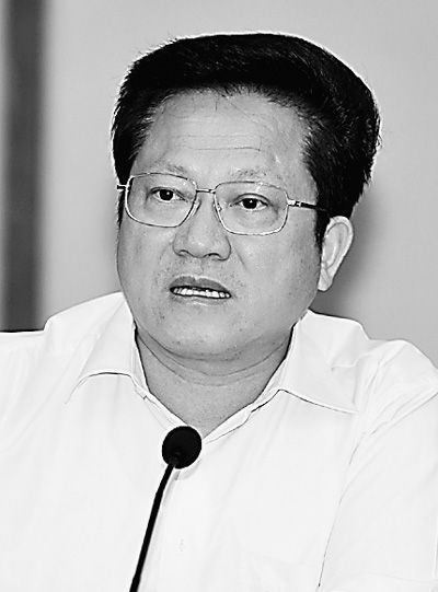 广州市委书记要求停止粗暴管理外来人口(图)--国家年鉴