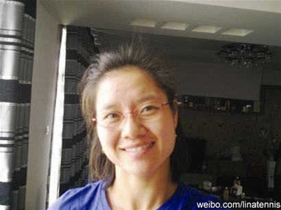 李娜回家彻底享受悠闲 贴幸福家居照笑容开朗--国家年鉴