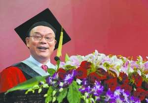 北大教授称状元放弃北大是素质问题(图)--国家史册