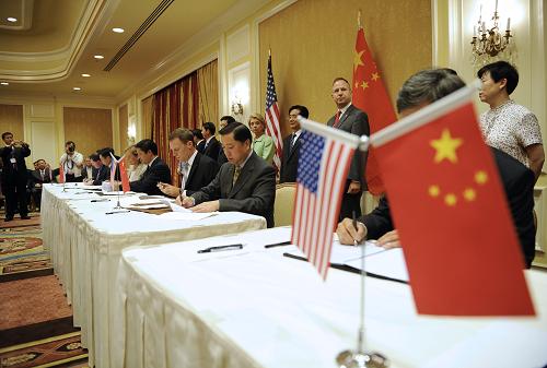首届中美省州长论坛在美国举行--中国年鉴网