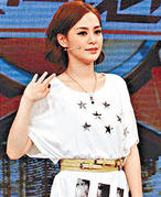阿娇否认介入锋芝婚姻 不介意提及陈冠希--国家年鉴