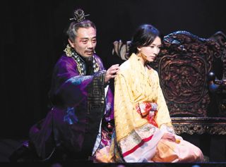 林志玲东京扮小乔瞬间落泪 不再卖嗲全日文演出--国家年鉴