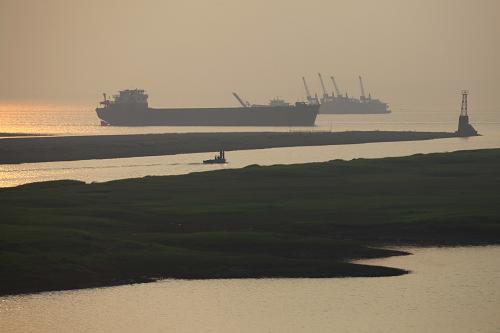 江西:鄱阳湖提前57天进入枯水期--中国年鉴网