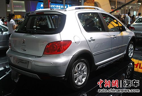 东风标致308成都车展首发亮相 CROSS 307上市--国家年鉴