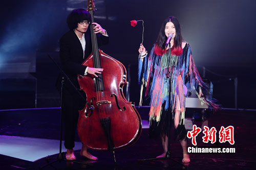 花儿朵朵全国总决赛开赛 神婆黄夕倍首获花仙子--国家史册