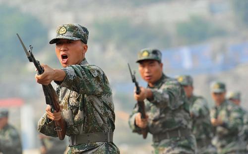 黔北举行城市防空反恐维稳多兵种联合实兵军演--国家史册