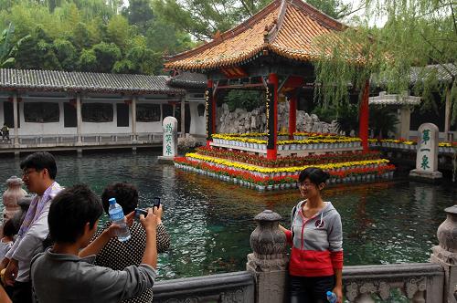 济南:“十一”黄金周将至 旅游升温--国家年鉴