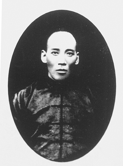 续西峰:“华北革命巨子”--国家史册