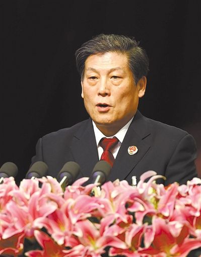北京去年查处厅局级以上官员33人--中国年鉴