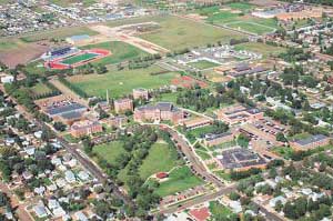 美一州立大学被曝学位造假 与中国多家高校合作--中国年鉴社