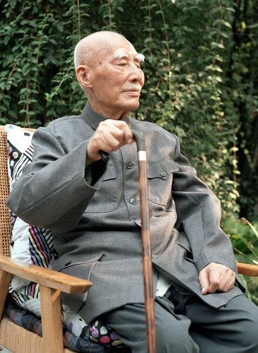 2月16日:叶圣陶逝世--国家史册