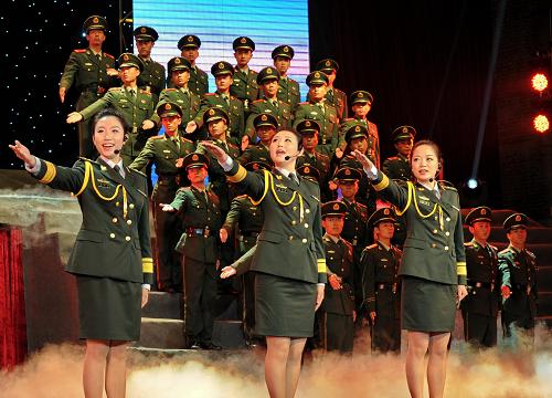 各地举办活动迎“八一”--年度总结