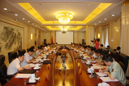 中央综治委护路护线联防专项组全体会议召开--中国年鉴社