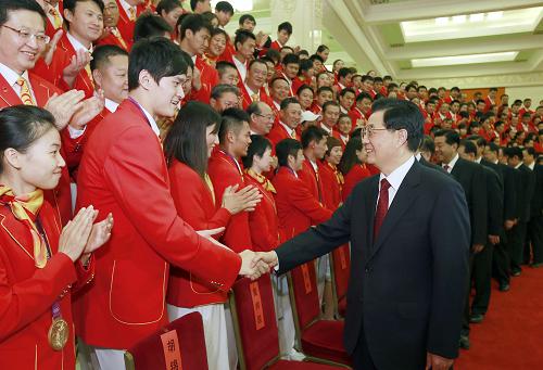 胡锦涛等会见中国体育代表团成员--年度总结