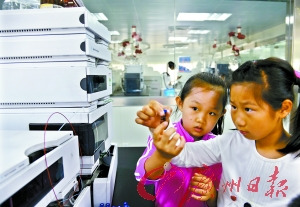 广东验奶粉三聚氰胺需450元 需带个人身份证(图)